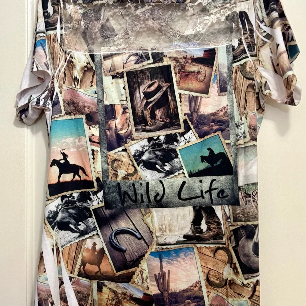 Wild Life Graphic Women's Top